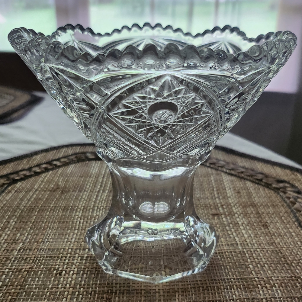 VTG EAPG Glass Hobstar Saw Tooth Footed Scalloped Compote Octagonal Base